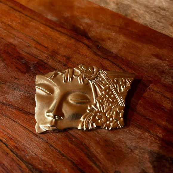 Cute 1980’s brooch - Picture 4 of 4